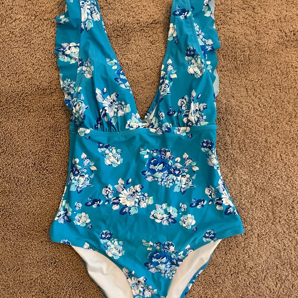 Cupshe One Piece